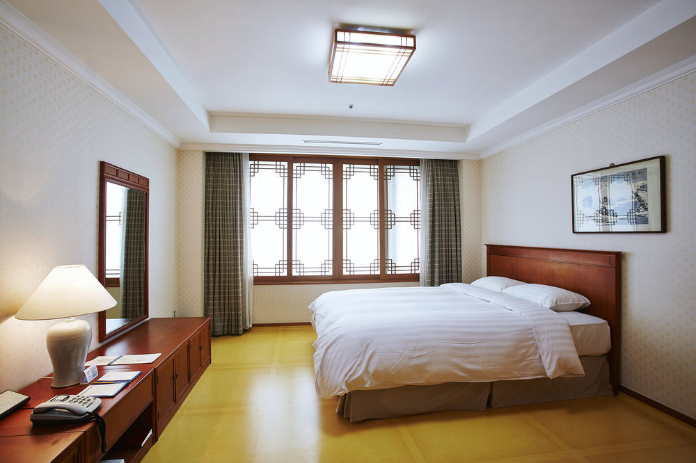 Hotel Hyundai By Lahan Ilsan Ni Extérieur photo